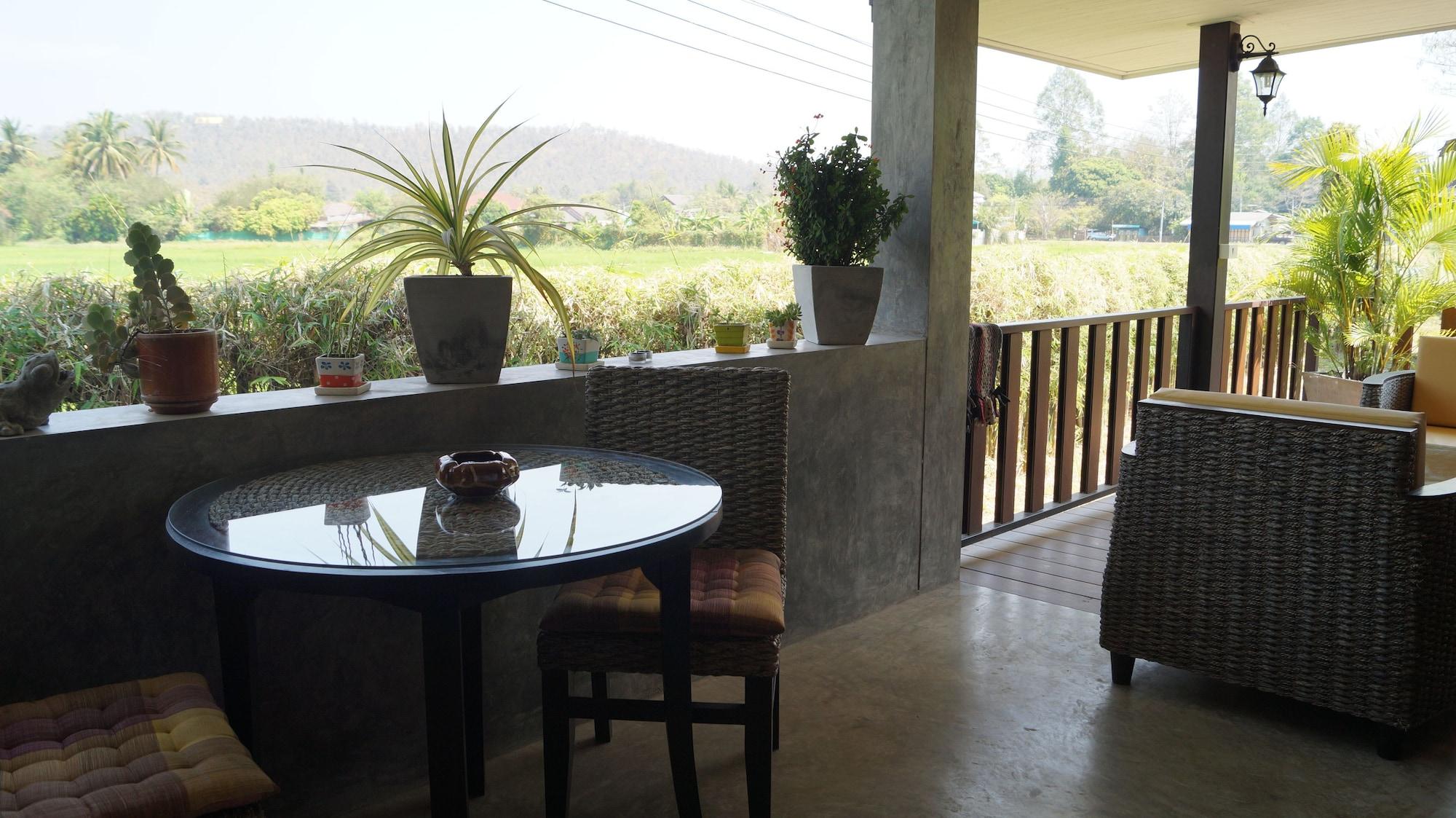 Baan Chai Thung Resort Doi Saket Екстериор снимка